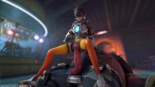 Tracer сосет огромный хуй Турбосвина из игры Овервотч