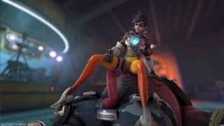 Tracer сосет огромный хуй Турбосвина из игры Овервотч